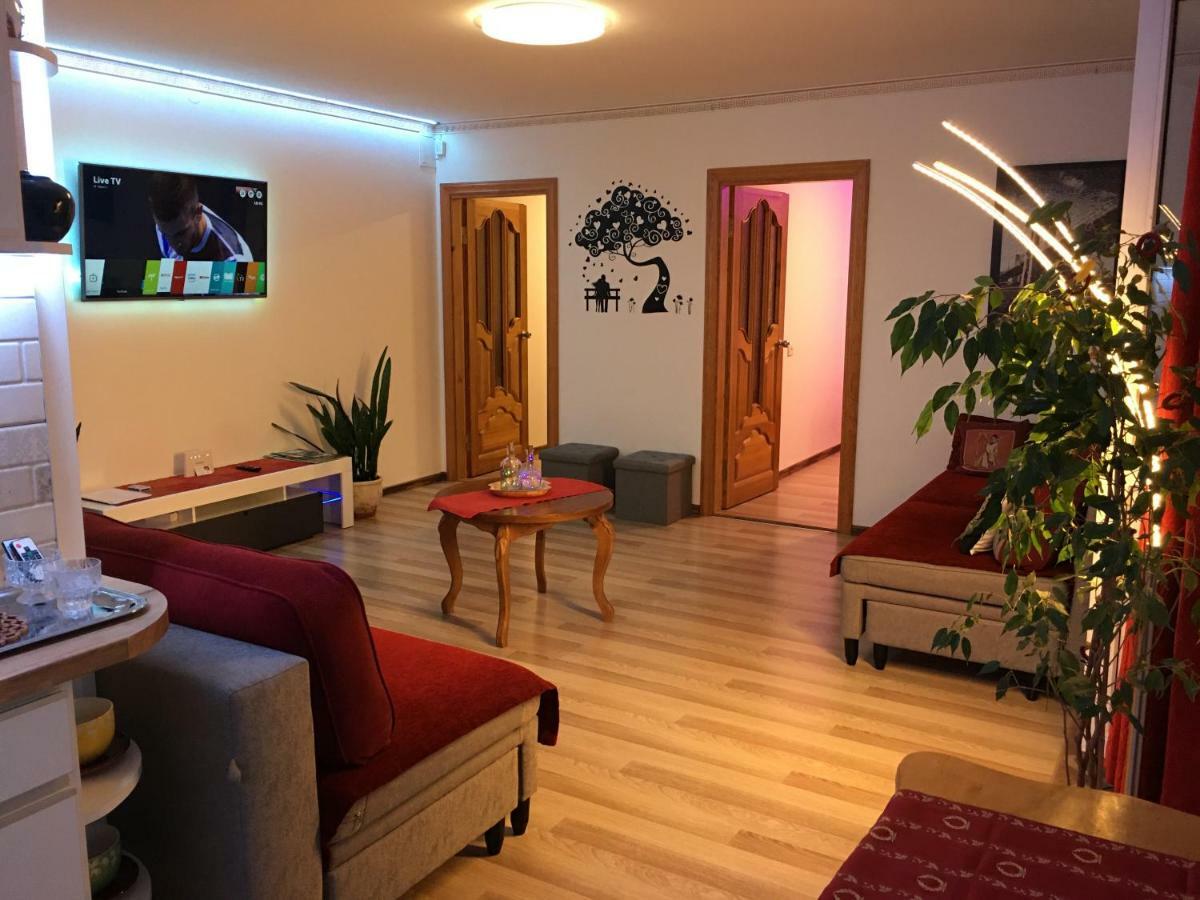 Neriesapartment No.2 Bedrooms Modern Suite In Centrum Palanga Exterior photo